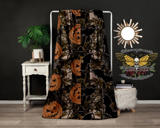 Camo Split Bats & Pumpkin Blanket
